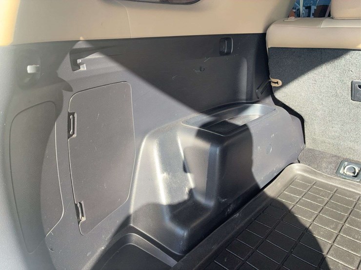 2016-toyota-4-runner-image-11