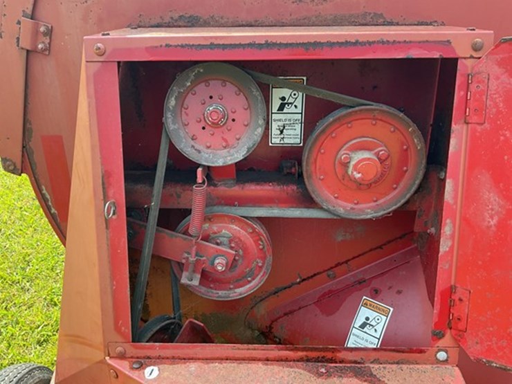 2002-new-holland-f62b-image-5