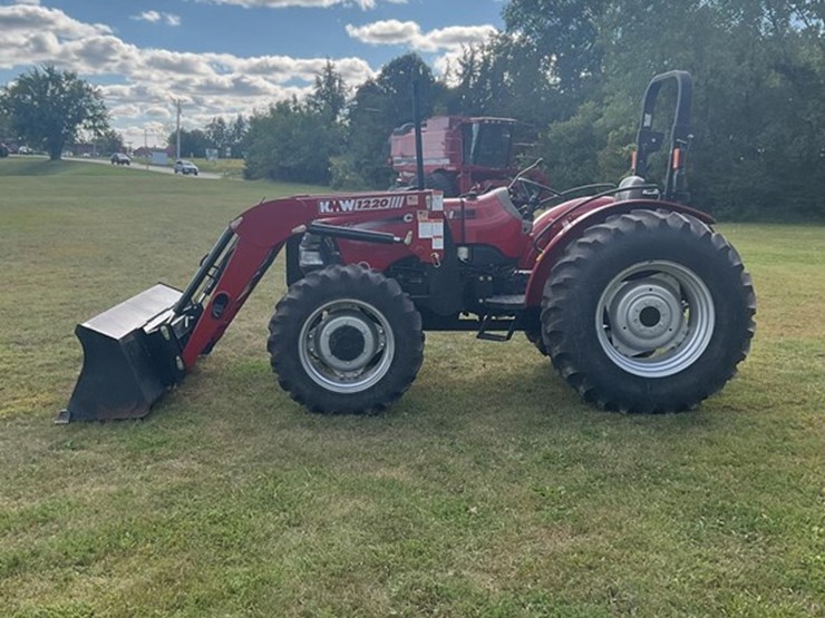 2011-case-ih-farmall-75a-image-2