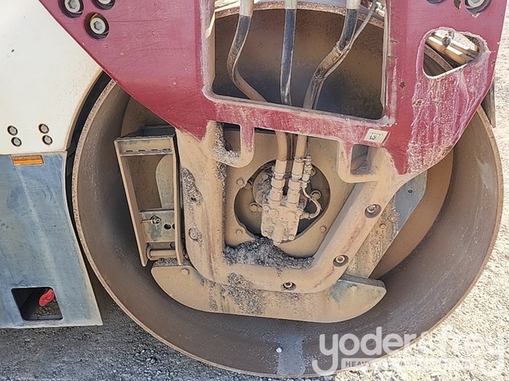 2018-dynapac-cc4200-image-8