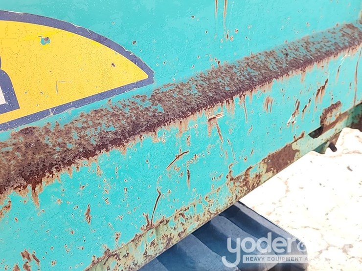 2005-yanmar-c30r-2-image-16