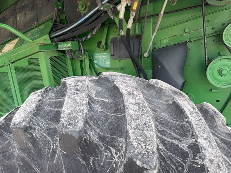 john-deere-9760-sts-image-35