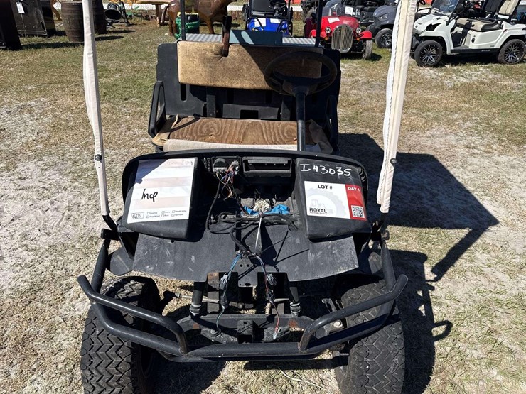 2006-e-z-go-st350-image-14