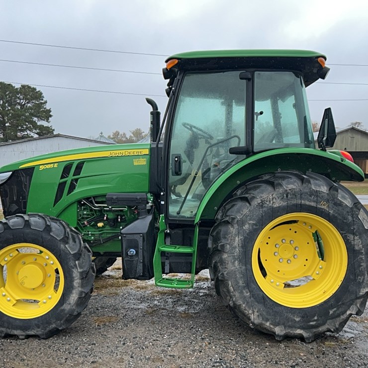 JOHN DEERE 5.5