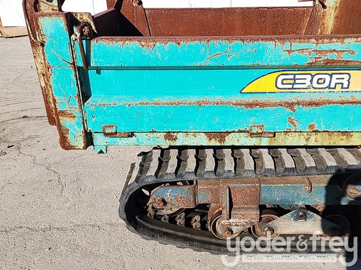 2005-yanmar-c30r-2-image-8