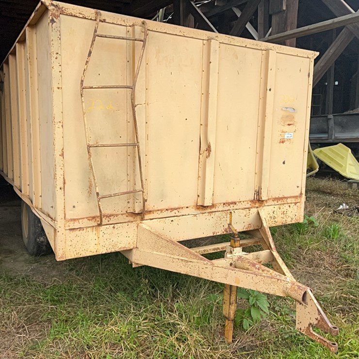 PEANUT TRAILER, SINGLE AXLE
