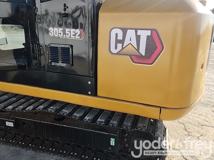 2018-caterpillar-305.5-image-26