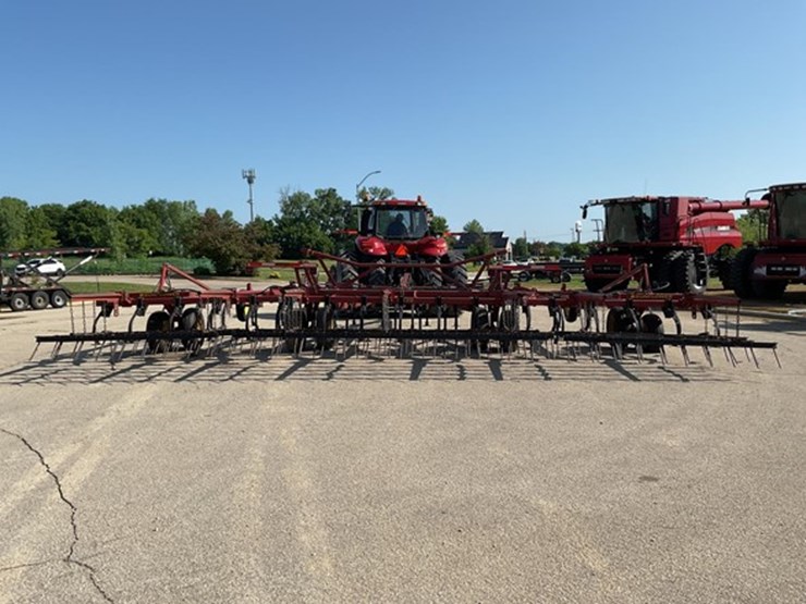 2005-sunflower-5035-32-image-10