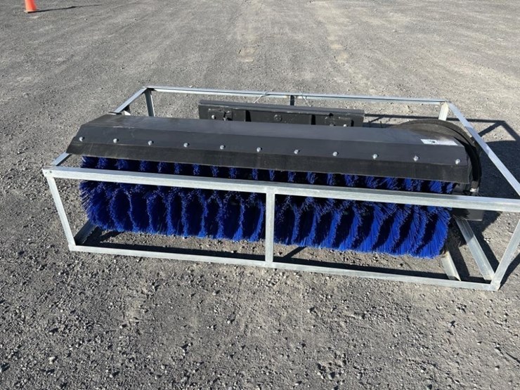 2025-arteer-assb-72w-angle-broom-image-1