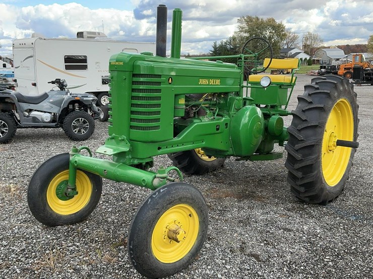 1940-john-deere-model-a-image-1