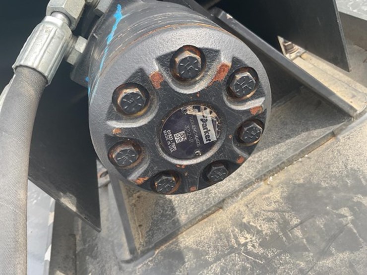 #71-•-2024-cid-hdbcns72-2-rotary-cutter-image-9