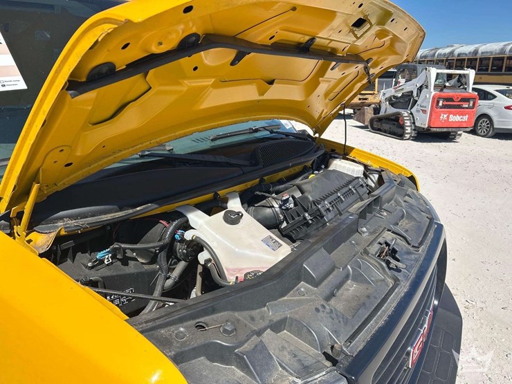 2019-gmc-3500-image-9