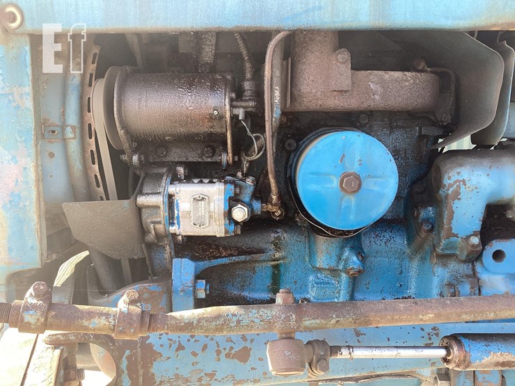 1967-ford-3000-image-9