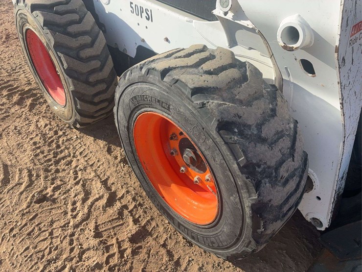 2019-bobcat-s570-image-31