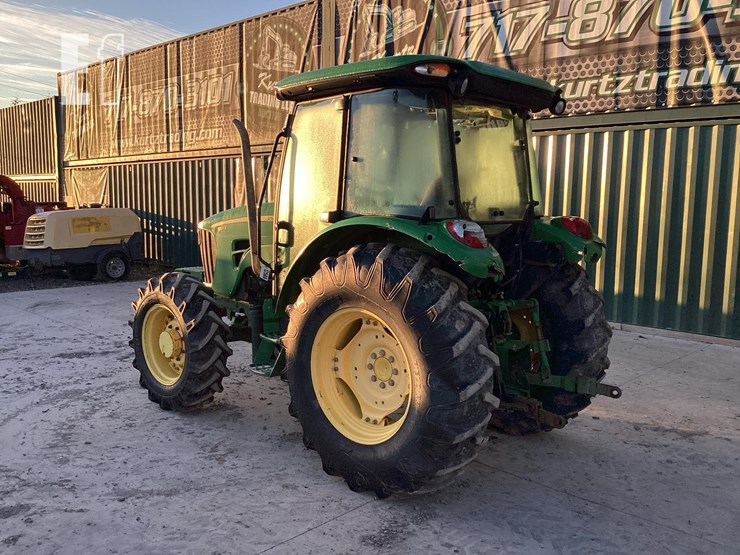 2012-john-deere-5101e-image-2