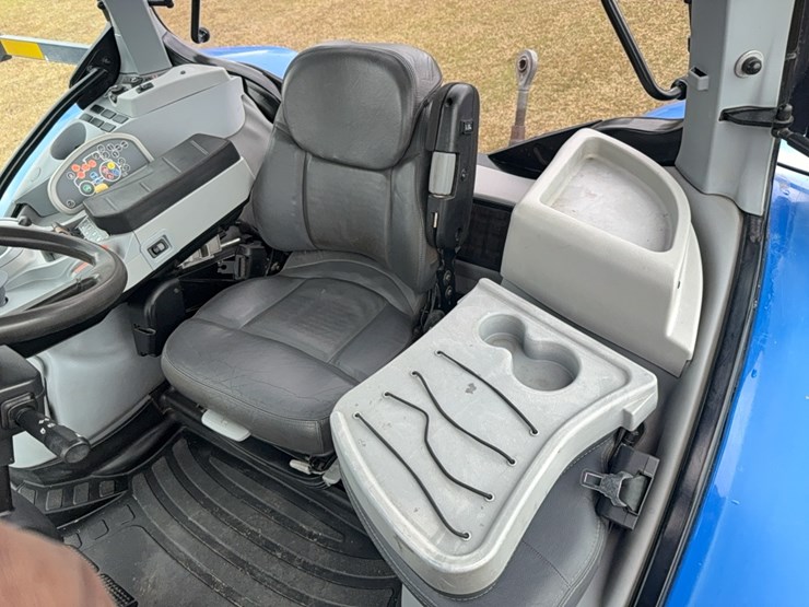 new-holland-t7.260-image-101