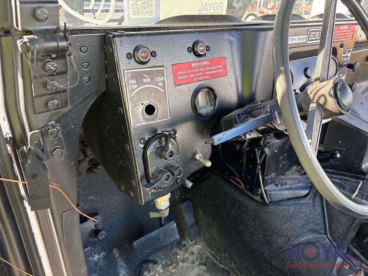 1992-am-general-m998-image-21