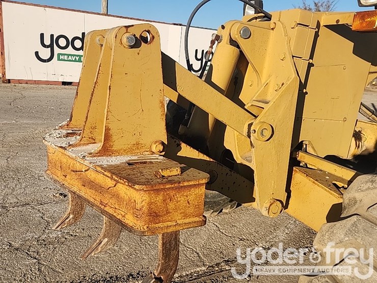 1995-deere-670b-image-14