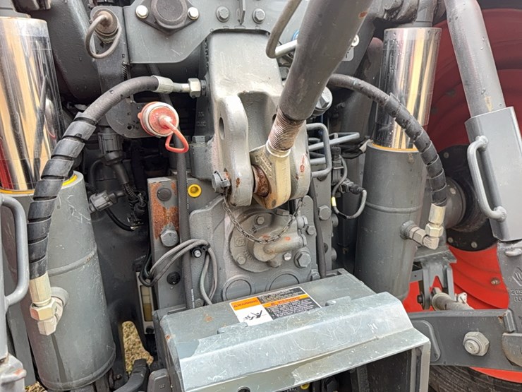 kubota-m7-172-premium-image-67