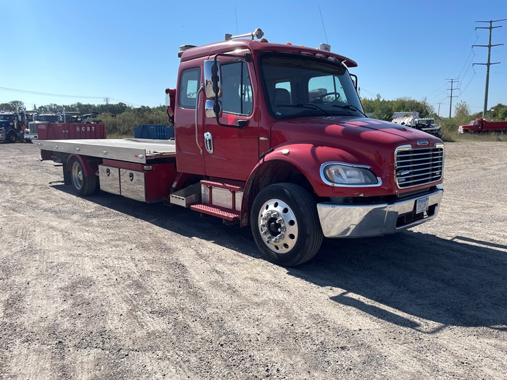 #3801-•-2019-freightliner-roll-off-truck-(has-mn-title-in-delay,-may-take-6-8-weeks)-image-8