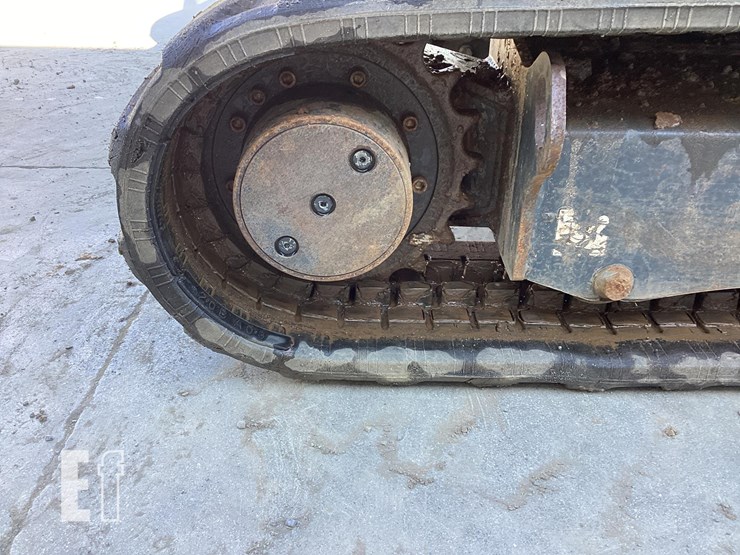 2021-bobcat-e32i-image-14