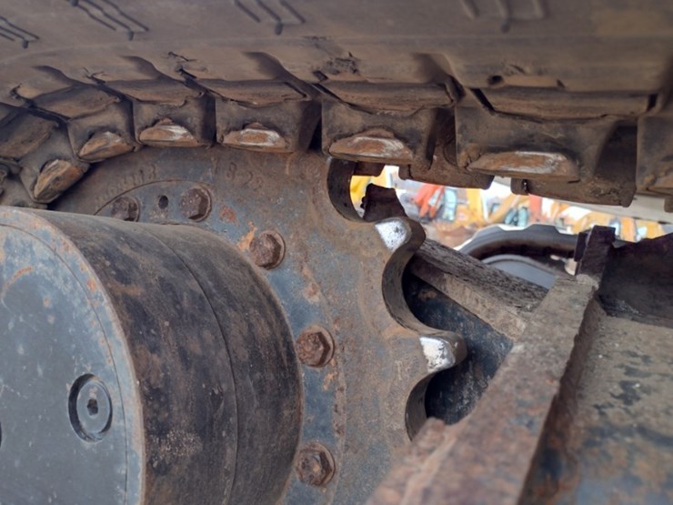 21-bobcat-e88-image-37