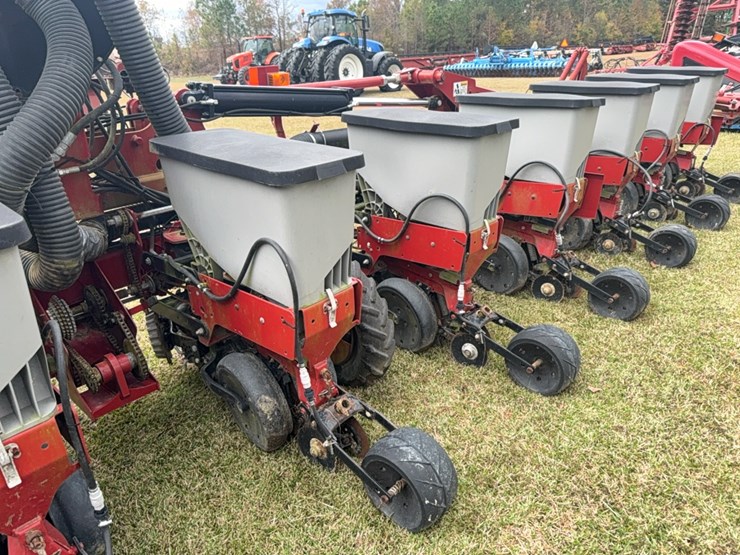 case-ih-1230-image-32