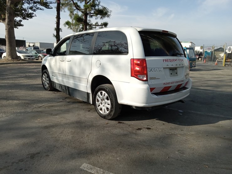 dodge-caravan-image-3