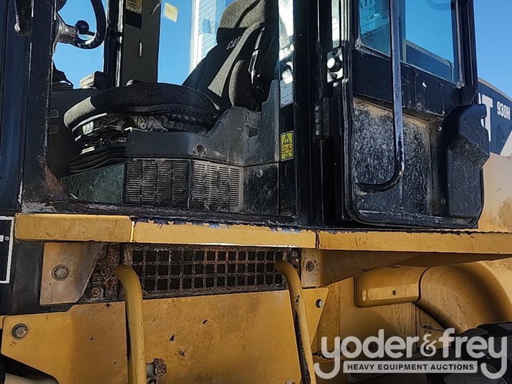 2009-caterpillar-930h-image-21