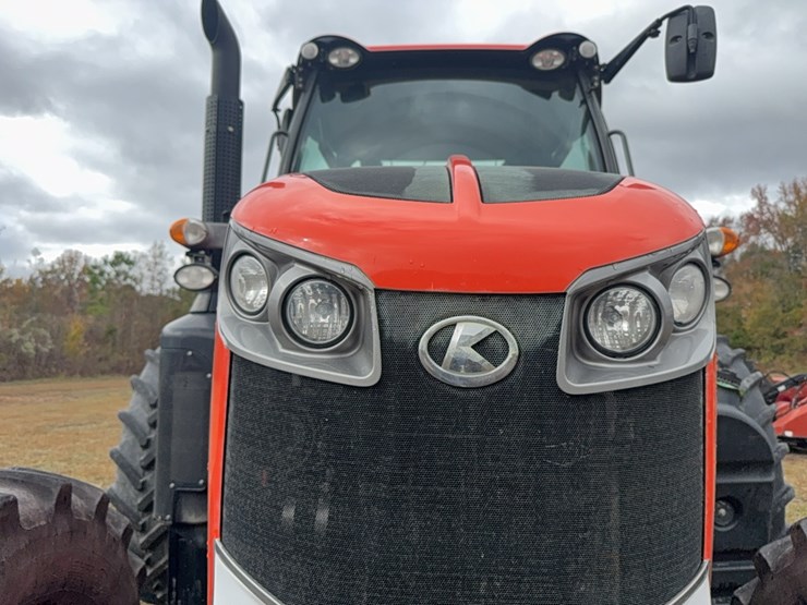 kubota-m7-172-premium-image-42