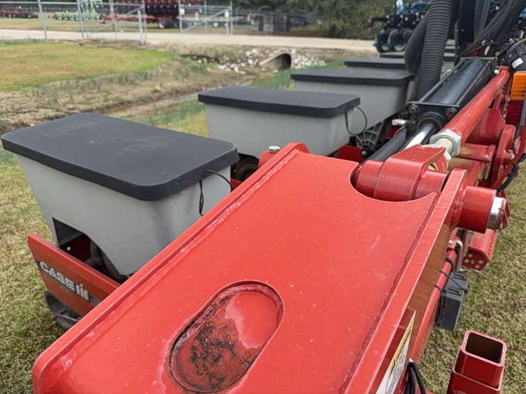 case-ih-1230-image-69