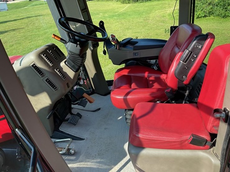 2015-case-ih-steiger-470-quadtrac-image-33