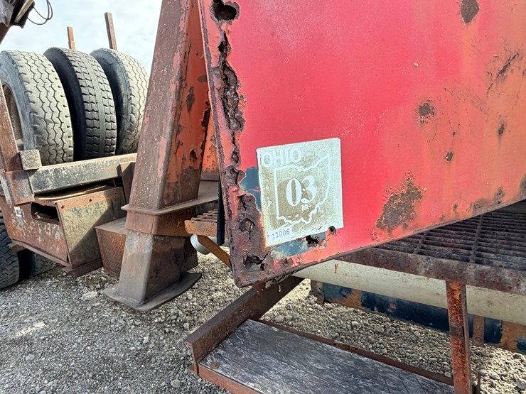 1977-autocar-c9364b-image-39