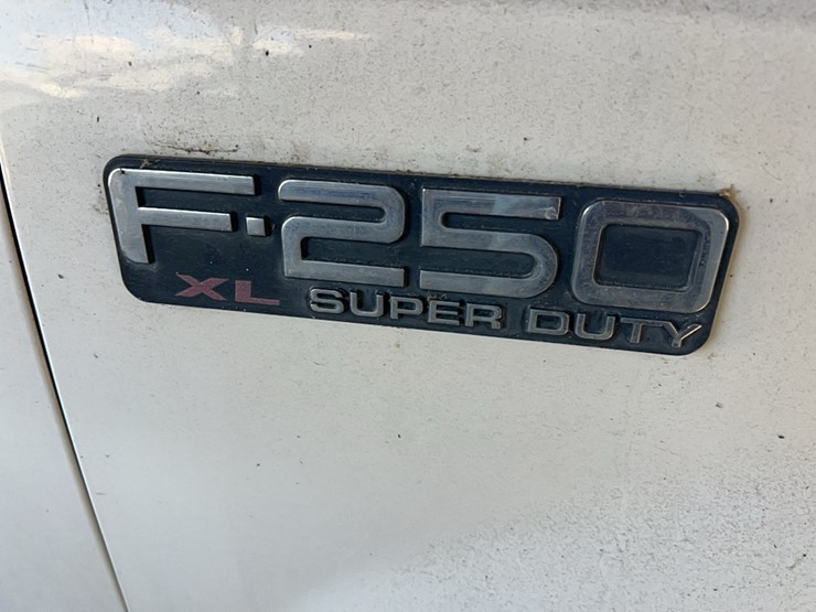 2004-ford-f250-image-4