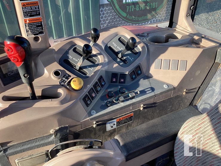 2012-kubota-m126x-image-12