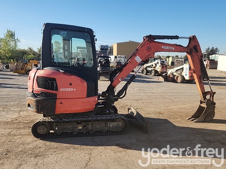 2017-kubota-kx033-4-image-6