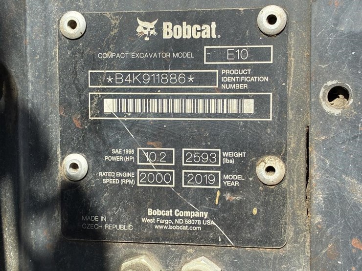 2019-bobcat-e10-image-26