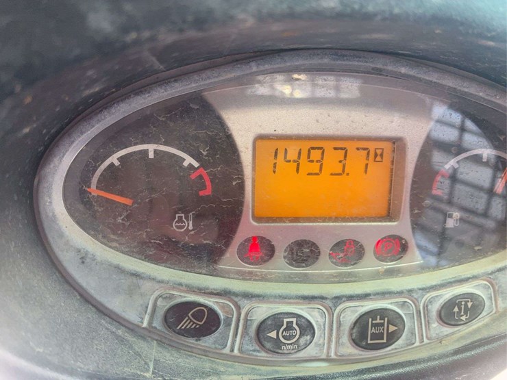 2021-bobcat-s590-image-13