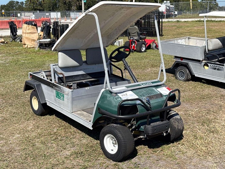 2002-club-car-carryall-2-xrt-gas-utility-cart-image-2