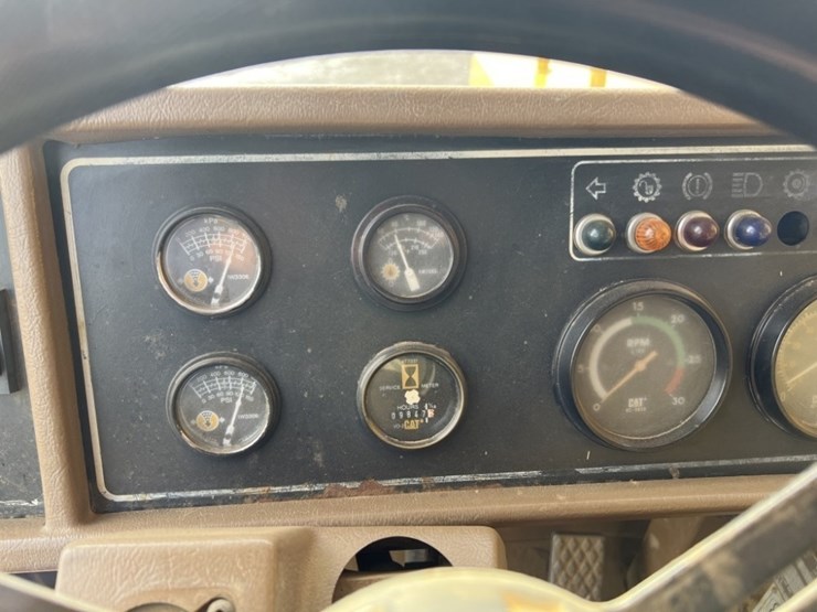 1995-caterpillar-d25d-image-24