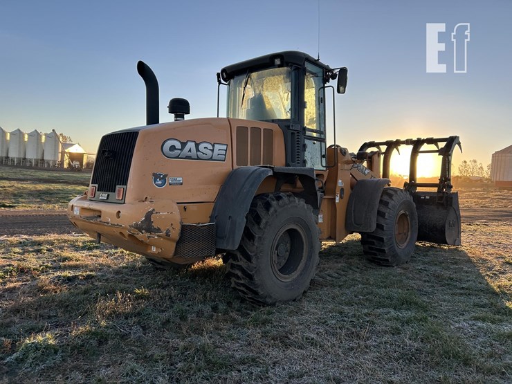 2014-case-721f-xr-image-5