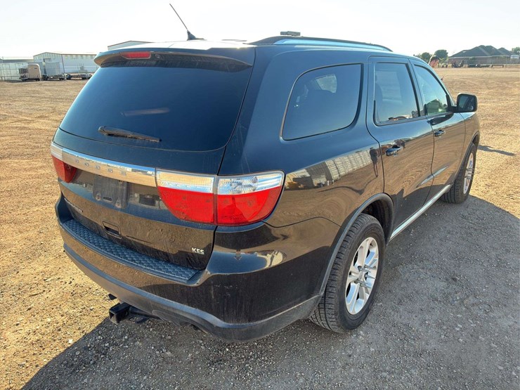 2013-dodge-durango-image-3