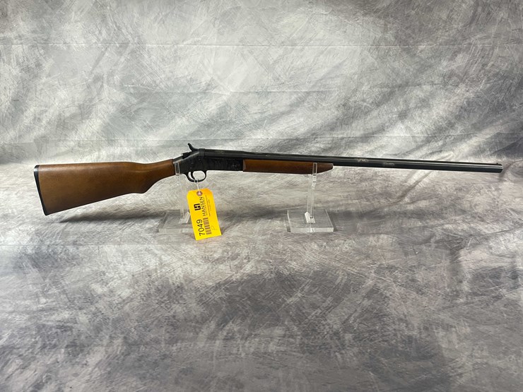 #7049-•-harrington-&-richardson,-12-ga.-single-shot-shotgun,-sn:-ba550832,-(neenah,-wi)-image-1