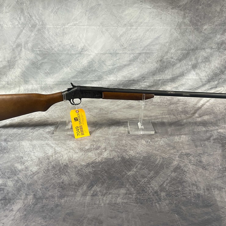 #7049 • Harrington & Richardson, 12 Ga. Single Shot Shotgun, SN: BA550832, (Neenah, WI)