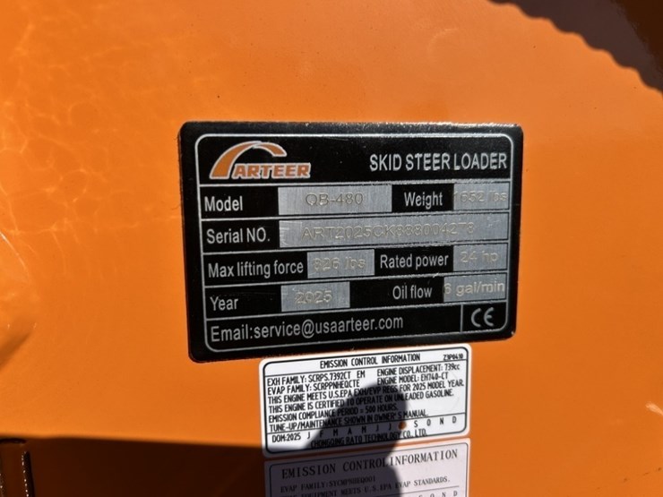 2025-arteer-qb-480-mini-compact-track-loader-image-19