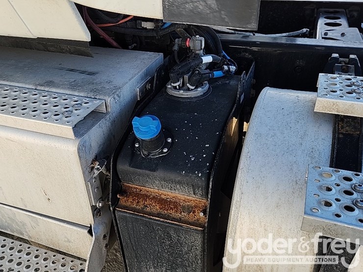 2021-international-rh613-image-28