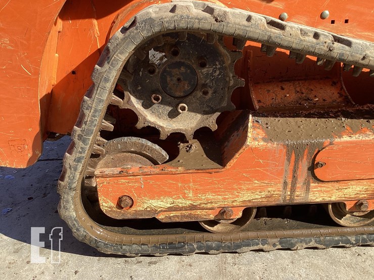 2021-gehl-rt105-image-12