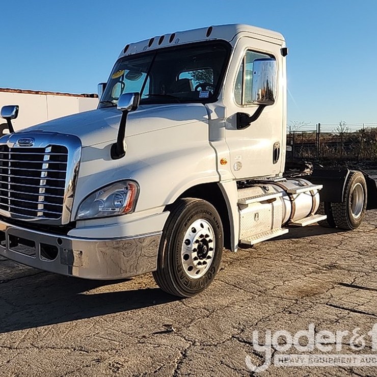 2017 Freightliner Cascadia