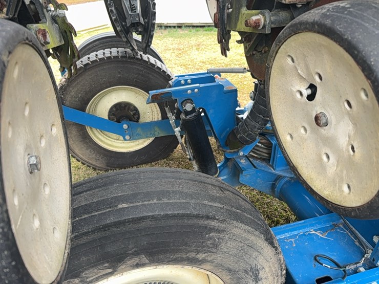 kinze-3660-image-108