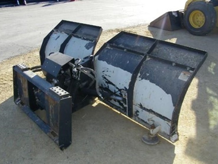 #84-•-bobcat-v-blade-96-snow-plow-image-3